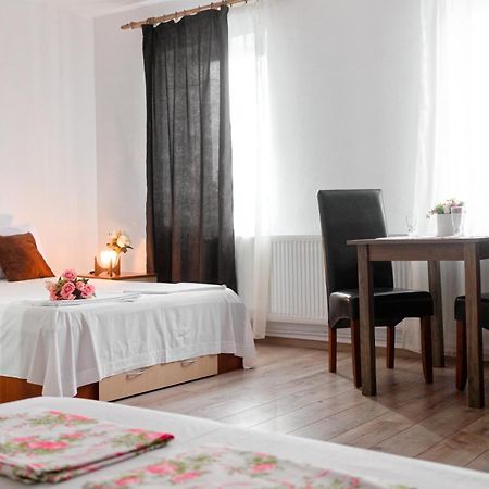 ,, La Maison Concordia " Cincu Extérieur photo